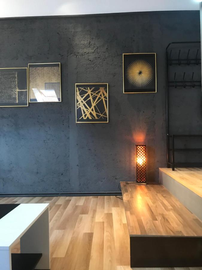 Savoya Nr3 Studio Old City Center Self Check-In Timisoara Bagian luar foto
